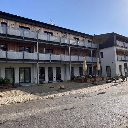 Luxusni Apartman Grand V Centru Harrachova Se Soukromou Mega Terasou, S Privatnim Parkovanim Zdarma, S Moznosti Dobijeni Wallbox Ev A Vyhledem Na Harrachovsky Kostelicek Exteriör bild