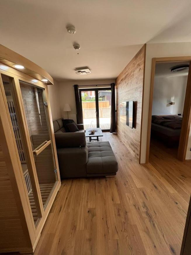 Luxusni Apartman Grand V Centru Harrachova Se Soukromou Mega Terasou, S Privatnim Parkovanim Zdarma, S Moznosti Dobijeni Wallbox Ev A Vyhledem Na Harrachovsky Kostelicek Exteriör bild