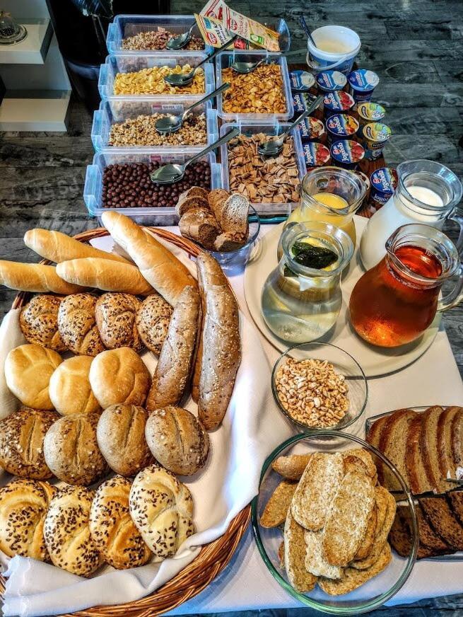 Luxusni Apartman Grand V Centru Harrachova Se Soukromou Mega Terasou, S Privatnim Parkovanim Zdarma, S Moznosti Dobijeni Wallbox Ev A Vyhledem Na Harrachovsky Kostelicek Exteriör bild